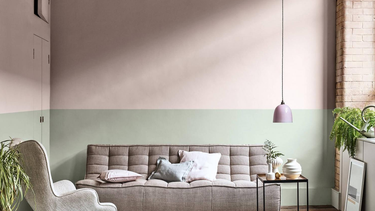 Find How To Create a Two-Tone Wall with Dulux Paint, image size:1298x730